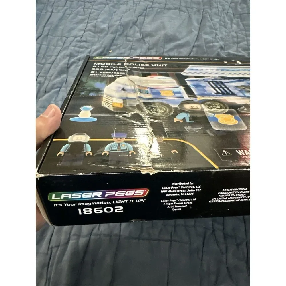 Laser Pegs Heroes Mobile Police Unit 300 pcs 9‎ LED Lights 18602